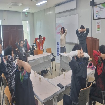 2024년 노인맞춤돌봄 특화서비스 원예집단 상담프로그램 이미지