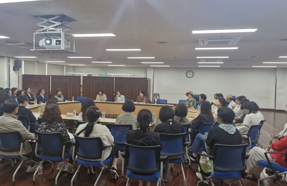 2026년 상반기 노인맞춤돌봄서비스 사업 종사자 간담회 게시물 첨부 이미지